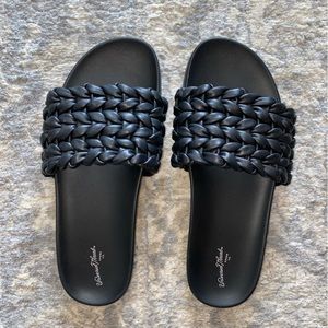 Women’s Renae Slide Sandals - Universal Thread - Black size 7